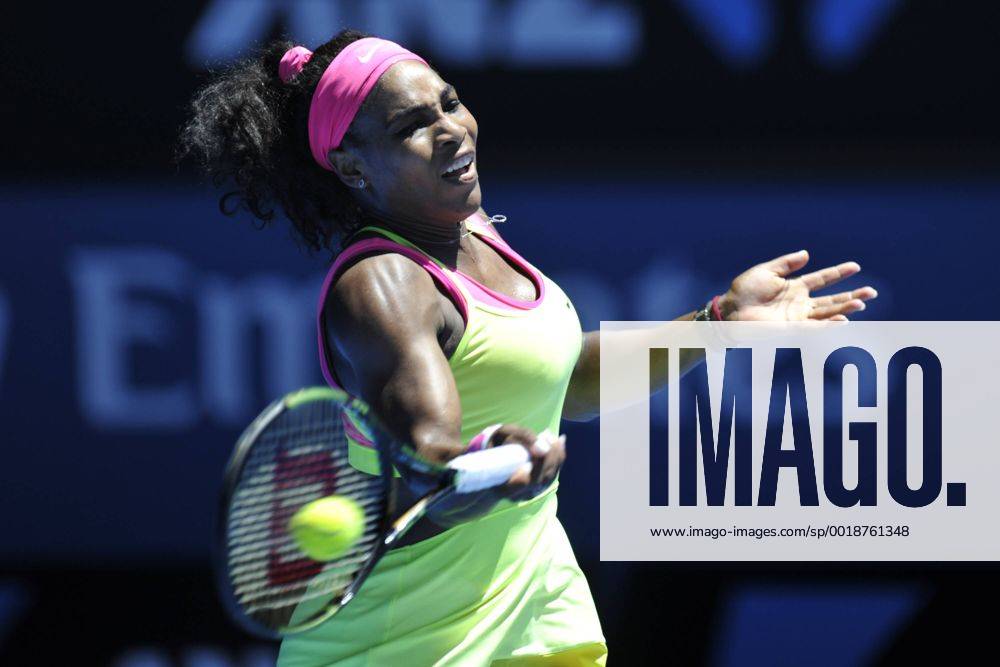 Australian Open Tennis from Melbourne Park. Serena Williams of the USA returns a shot in her match against Elina Svitolina of Ukraine on day six of the 2015 Australian Open at Melbourne Park, Melbourne, Australia. Limx ActionPlus11591832