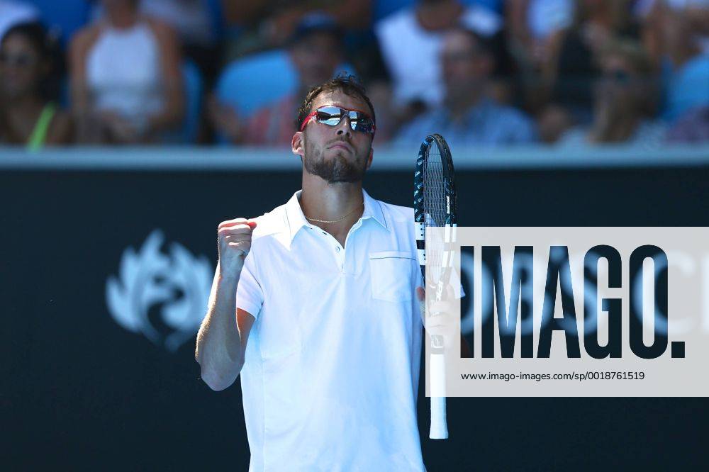 (CHINA OUT) Jerzy Janowicz of Poland celebrates a point in his third round match against Feliciano Lopez of Spain during day six of the 2015 Australian Open at Melbourne Park on January 24, 2015 in Melbourne, Australia. CFP462231961