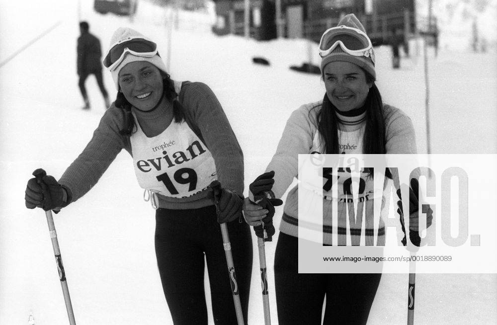 Alpiner Skiweltcup in Val-d'Isere: Rosi Mittermaier (li.) und Christa Hintermaier (beide BR Deutschland)