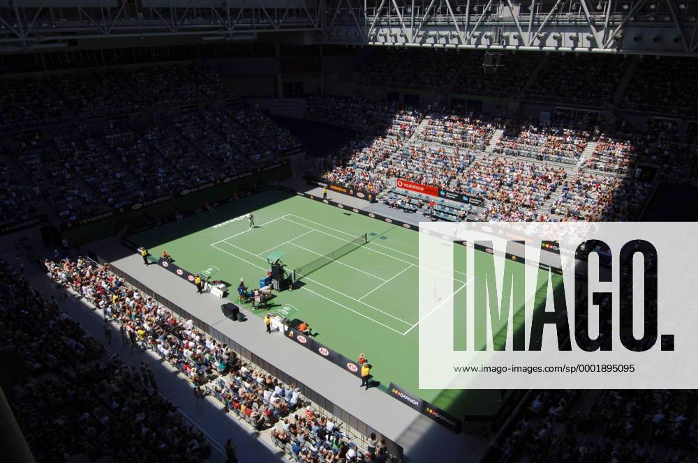 Licht und Schatten in der Vodafone Arena in Melbourne Tennis Damen Australian Open 2006, Grand Slam, WTA Tour, Hartplatz, Hardcourt, Hartplatztennis, Hartplatzturnier Totale Vodafone Arena Melbourne
