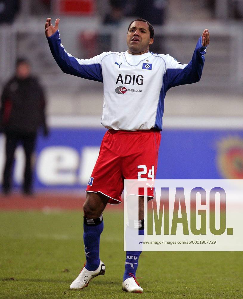 Ailton (HSV) ratlos Fußball 1. BL Herren Saison 2005 2006, Hamburger SV, Hamburg Einzelbild Nürnberg Enttäuschung,