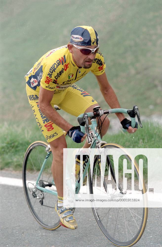 Marco Pantani (Italien Mercatone Uno) - Radsport Herren Giro d Italia 2000, dItalia, Straßenradsport, Straße, Rad, Vneg Einzelbild
