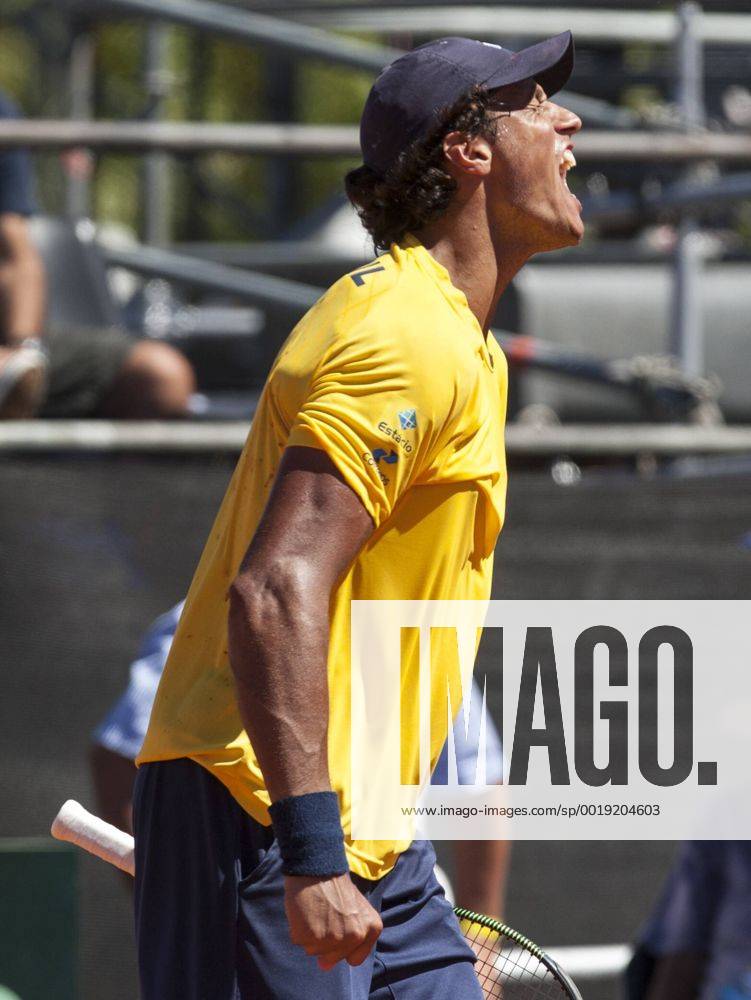 The Brazilian tennis player Joao Souza reacts during the Davis Cup World Group First round singles match in Villa Martelli, near Buenos Aires, capital of Argentina, on March 8, 2015. MartinxZabala) (jp) (SP)ARGENTINA-VILLA MARTELLI-TENNIS-DAVIS CUP e MARTINxZABALA