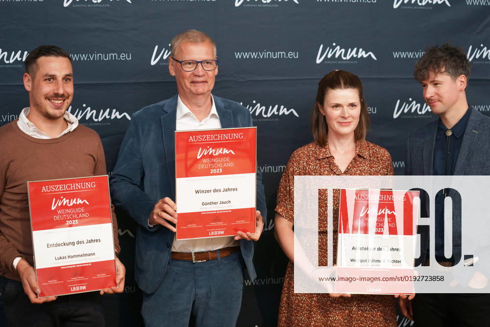 LUKAS HAMMELMANN, GUENTHER JAUCH, MARIKA AND SANDRO BOEHME WINEMAKERS OF THE YEAR 2023 PRESENTATION OF THE VINUM WINE GUIDE DEUTACHLAND MAINZ