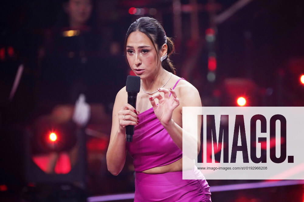 Melissa Khalaj in the final of the 12 season of the casting show The Voice of Germany 2022 at Studio H Berlin Adlershof Berlin, 04 11 2022 Foto:xT.xBartillax xFuturexImage