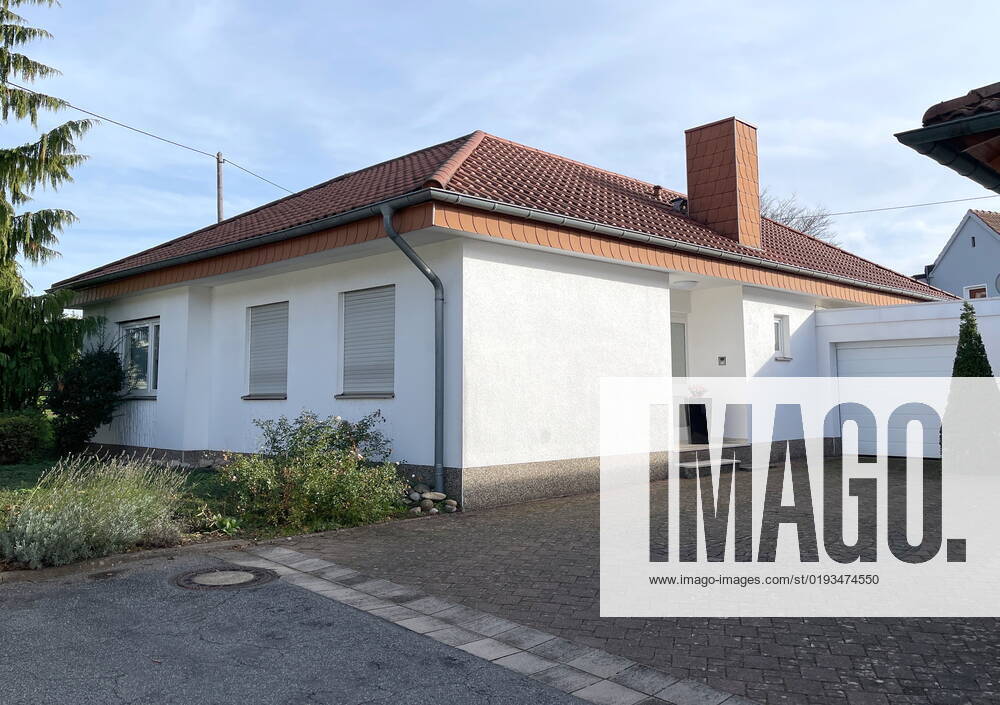 In this bungalow in the street Im Herrnkreth in Heusweiler Niedersalbach lived the, since 19 September missing, Gerda Schuster 74, here photographed on Tuesday 08 11 2022 The single woman should have been killed bub