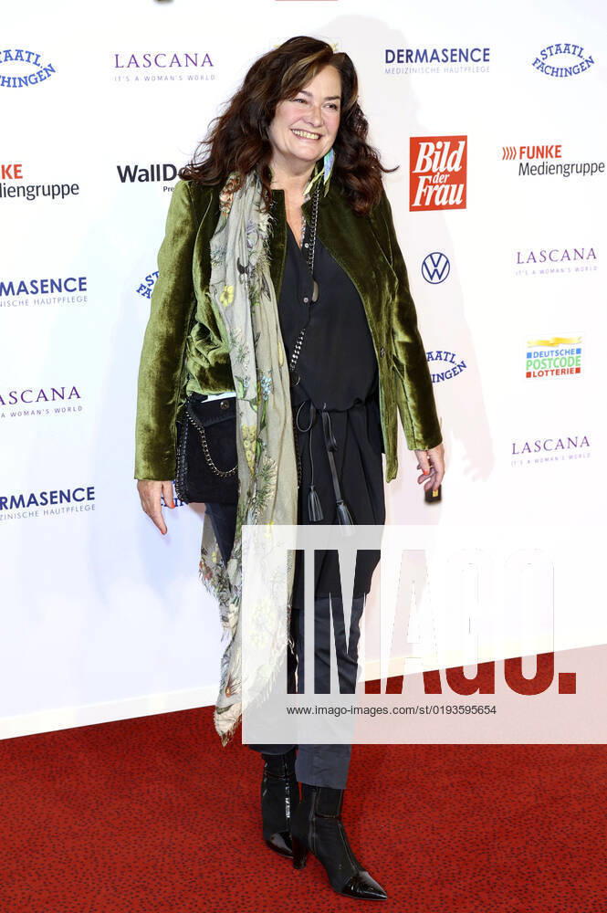 Gabriele Oestreich at the 15 award ceremony of the Golden Image of Woman 2022 at the Stage Theater Neue Flora Hamburg, 09 11 2022 Foto:xFuturexImage