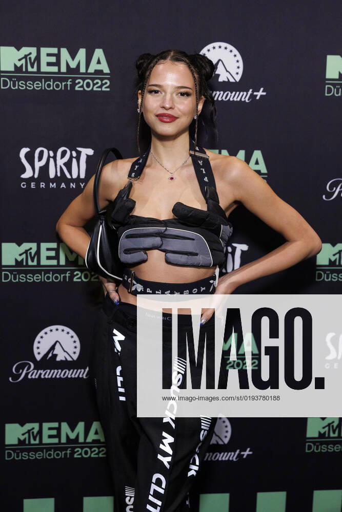 Singer Nina Chuba Nina Katrin Kaiser at the Best German Act Award in the night residence during the MTV Europe Music Awards 2022 Dusseldorf, 11 11 2022 NRW Germany