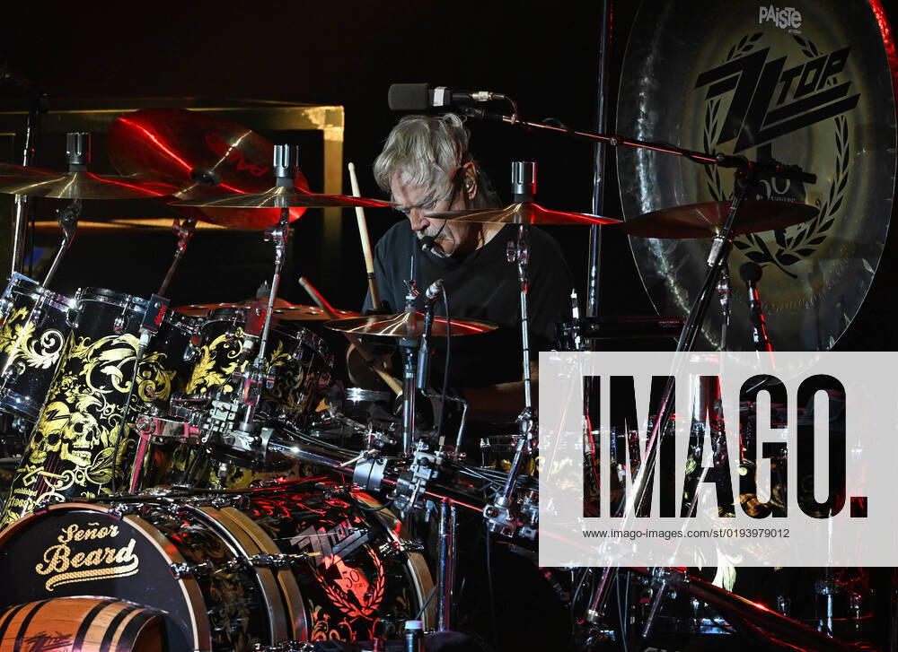 ZZ Top performs at The Pompano Beach Amphitheater on November 13, 2022 in Pompano Beach Featuring: Frank Beard Where: Pompano Beach, Florida, United States When: 12 Nov 2022 Credit: Robert Bell INSTARimages.com Cover Images