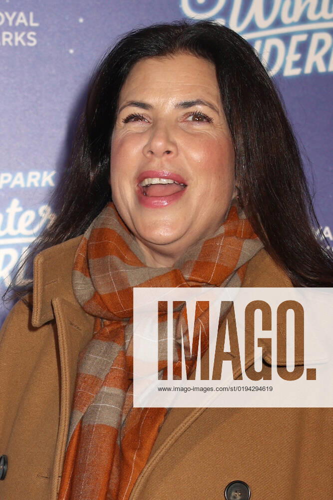 Kirstie Allsopp attends the Hyde Park Winter Wonderland 2022 VIP Preview Night in London. NOVEMBER 17th 2022 CMYx22482