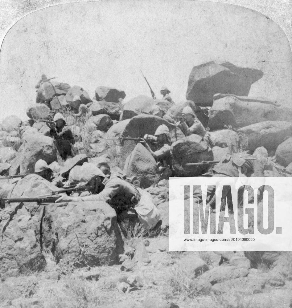 A desperate stand at the Modder River, South Africa, 2nd Boer War, 18 December 1899. Artist: Underwood & Underwood