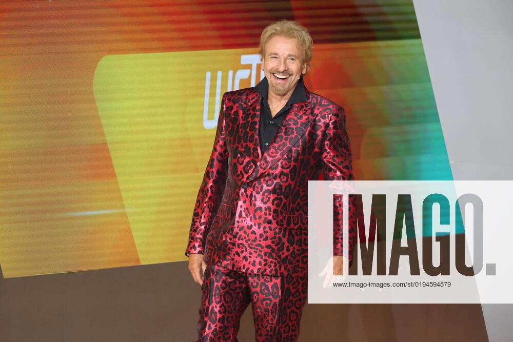 ZDF Wetten , dass TV host Thomas Gottschalk during the ZDF TV show Wetten , dass on 19 11 2022 live from Friedrichshafen 20221119SBK0089
