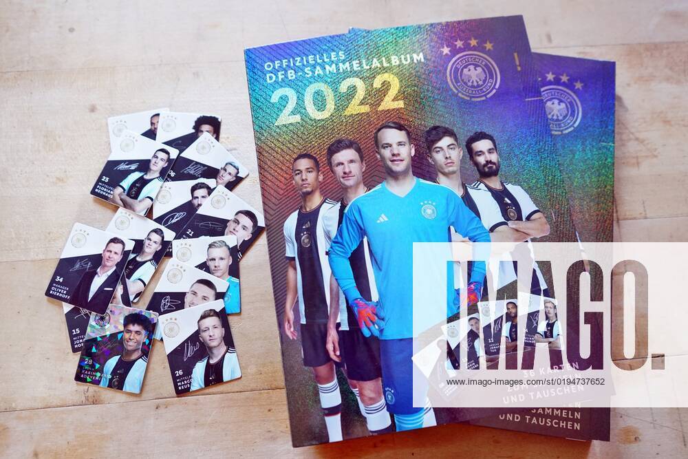 Rewe is now giving away the official DFB scrapbook The Rewe Group has decided to end its cooperation with the DFB with immediate effect because of the Fifa decision on the One Love armband Germany 2022 11 22 Rewe DFB scrapbook Foto Hercher 10