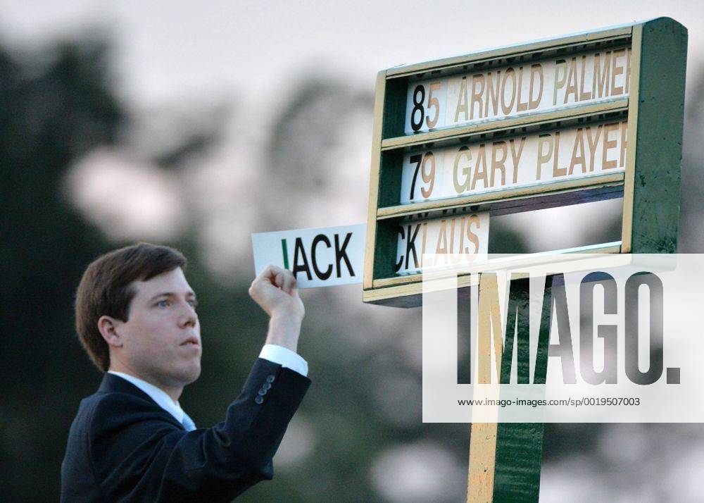 The names of Arnold Palmer, Gary Player and Jack Nicklaus are put on display before they tee off on the first tee at hole 1 to start the 2015 Masters Tournament at Augusta National Golf Club in Augusta, Georgia on April 9, 2015. MAS20150409126 KEVINxDIETSCH