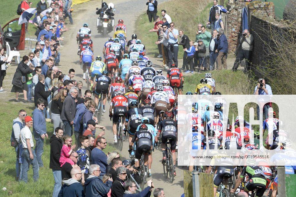 - ROUBAIX, FRANCE: Riders pictured in action during the Paris-Roubaix one day cycling race, 253,5 km from Compiegne to the Velodrome in Roubaix, Sunday 12 April 2015. DIRKxWAEM x04603034x