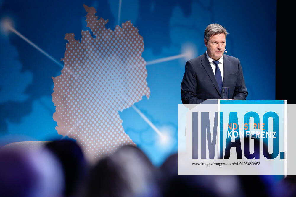 Industry Conference 2022 in Berlin Current, 29 11 2022, Berlin, Dr Robert Habeck, Federal Minister for Economic Affairs and Climate Protection in portrait during his speech at the Industry Conference to open the Industry Confere