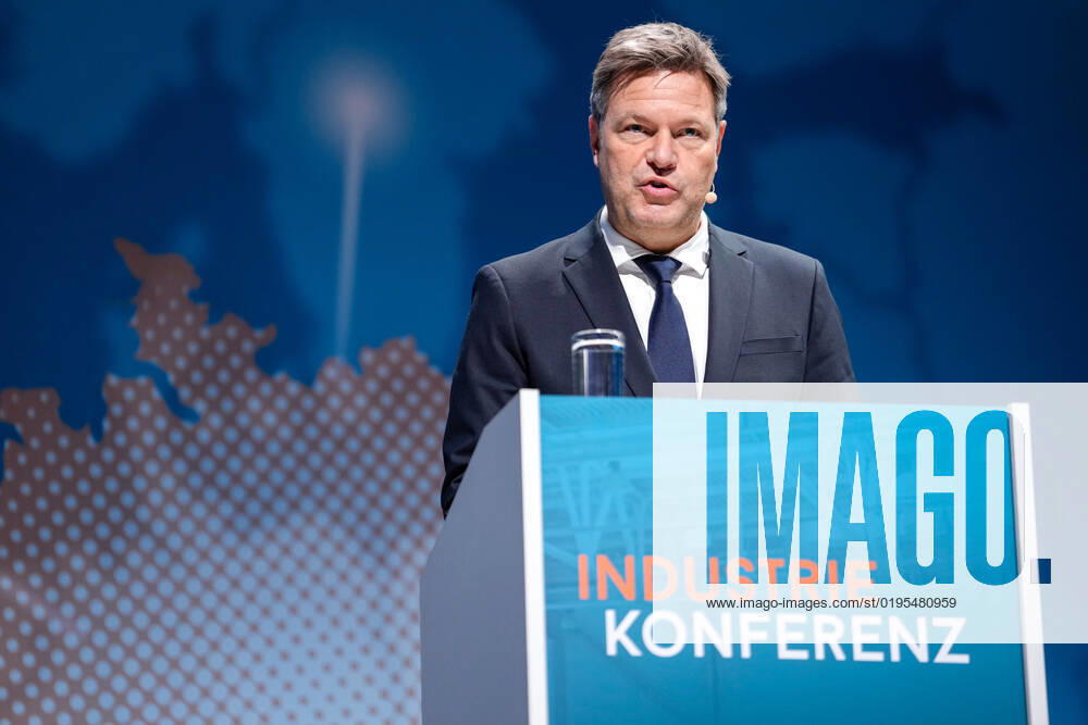 Industry Conference 2022 in Berlin Current, 29 11 2022, Berlin, Dr Robert Habeck, Federal Minister for Economic Affairs and Climate Protection in portrait during his speech at the Industry Conference to open the Industry Confere