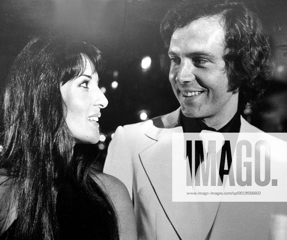 Franz Beckenbauer (FC Bayern München) bei der Premiere zum Film -Libero-