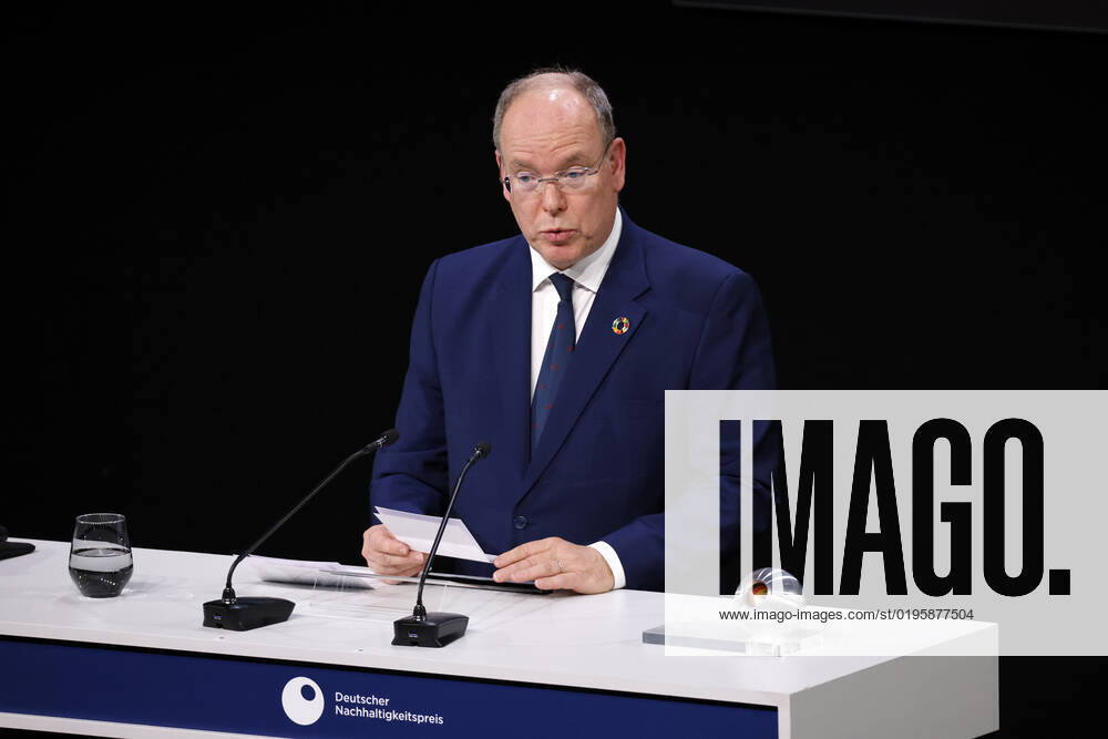 Prince Albert II of Monaco at the award ceremony of the 15 German Sustainability Award 2022 at the Maritim Hotel Düsseldorf, 02 12 2022 NRW Germany