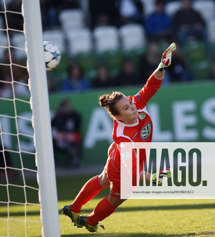 1-0 durch Elfmeter, Merle Frohms (VfL Wolfsburg) VfL Wolfsburg vs. Paris Saint Germain
