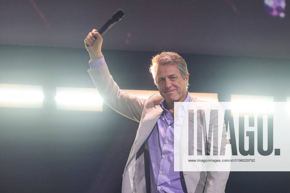 SÃO PAULO, SP - 04.12.2022: CCXP22 - Actor Hugh Grant during the Paramount panel on the movie & 39;Dungeons and Dragons - Honor among Rebels& 39; at CCXP this Sunday (03) in São Paulo x2306044x YurixMurakami