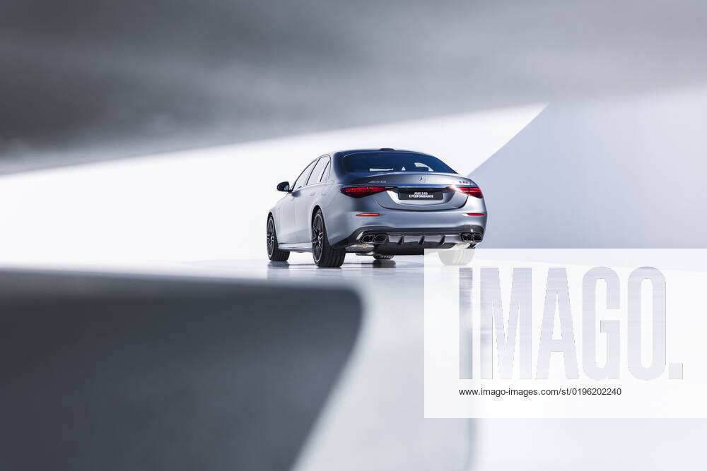 **VIDEO AVAILABLE: CONTACT INFO@COVERMG.COM TO RECEIVE** Mercedes have revealed their new S63 AMG - the first hybrid version of their flagship limousine - and one comes with more power than ever before. Under the bonnet, there?s a 4.0-litre twin-turbo V8 engine similar to the one you get in the Mercedes-AMG GT 63 S E Performance, along with an electric motor on the rear axle. With a combined system output of 791 hp and 1,055 lb-ft, the AMG S 63 E PERFORMANCE sets new standards for similar models of car. It accelerates from 0 to 60 mph takes just 3.2 seconds (est.) and has an 180 mph top speed. With E PERFORMANCE, we are now opening a new chapter: Never before has a luxury sedan so perfectly combined best-in-class performance with super