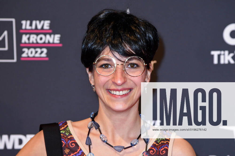 Shirli Miller at the 1live Krone 2022 in the Jahrhunderthalle in Bochum on 08 12 2022