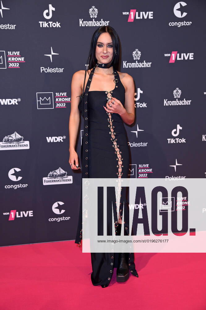 Kayla Shyx at the 1live Krone 2022 in the Jahrhunderthalle in Bochum on 08 12 2022