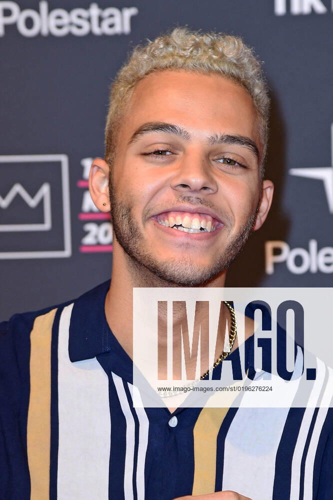 Malik Harris at the 1live Krone 2022 in the Jahrhunderthalle in Bochum on 08 12 2022