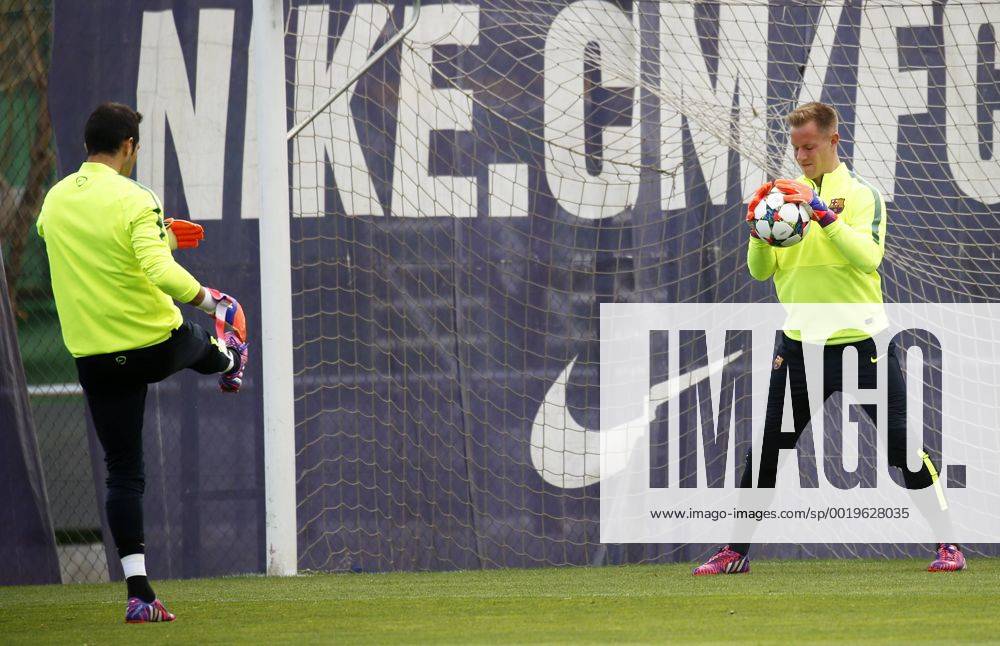 Barcelona - UEFA Champions League 2014 2015 - Training FC Barcelona - Marc-Andre ter Stegen and Claudio Bravo -