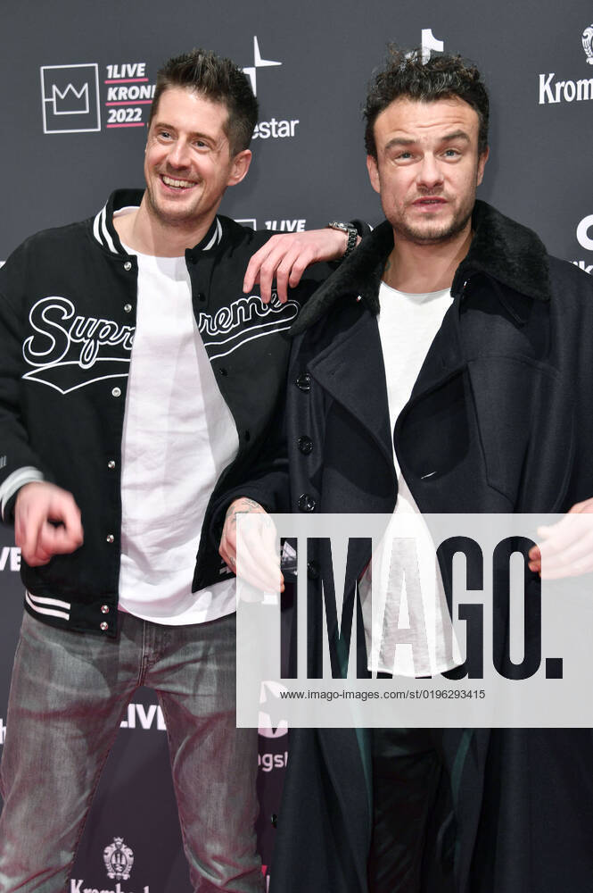 Beatzarre and Dag Alexis Kopplin from SDP at the 23 award ceremony of the 1Live Krone 2022 in the Jahrhunderthalle Bochum, 08 12 2022 Foto:xN.xKubelkax xFuturexImage