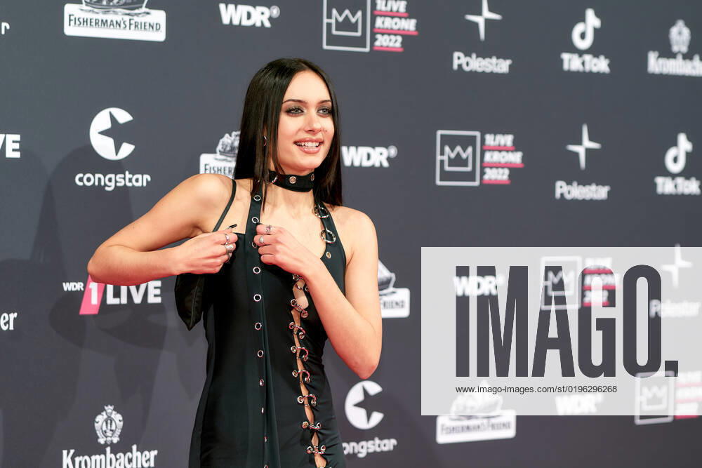 1LIVE Krone Awards in Bochum Kayla Shyx Kaya Loska on the red carpet at the 1LIVE Krone Awards in the Jahrhunderthalle in Bochum, Germany