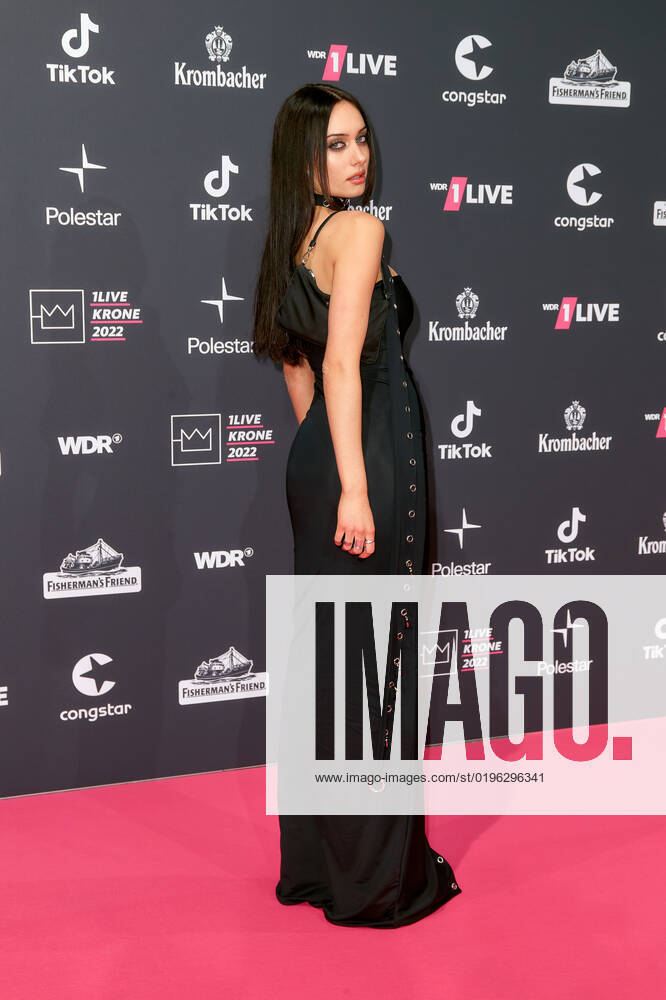 1LIVE Krone Awards in Bochum Kayla Shyx Kaya Loska on the red carpet at the 1LIVE Krone Awards in the Jahrhunderthalle in Bochum, Germany