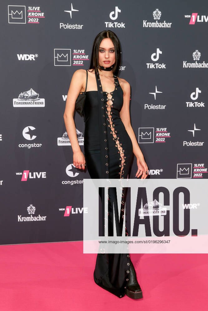 1LIVE Krone Awards in Bochum Kayla Shyx Kaya Loska on the red carpet at the 1LIVE Krone Awards in the Jahrhunderthalle in Bochum, Germany