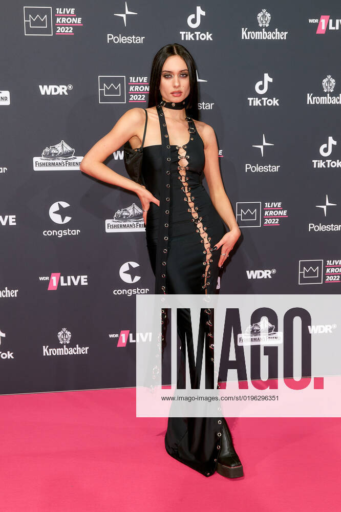 1LIVE Krone Awards in Bochum Kayla Shyx Kaya Loska on the red carpet at the 1LIVE Krone Awards in the Jahrhunderthalle in Bochum, Germany