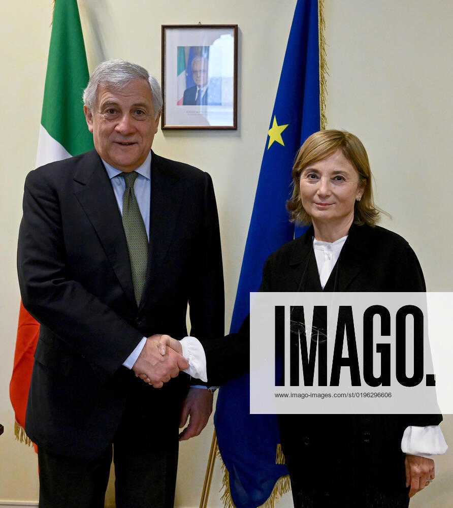 Italian Foreign Minister Antonio Tajani and Vice-President of the European Investment Bank, Gelsomina Vigliotti, during their meeting at the at the Chigi palace in Rome, Italy, 09 December 2022. ANSA ETTORE FERRARI ROME ITALY - ZUMAa110 20221209_zaf_a110_002