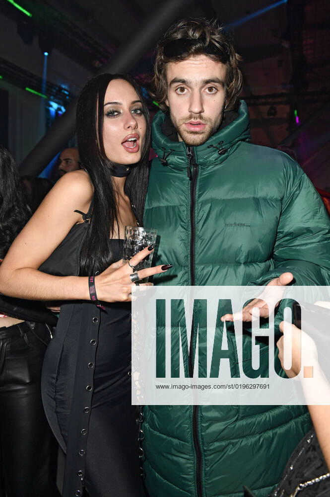 Kayla Shyx and Zachi from 01099 at the 23 award ceremony of the 1Live Krone 2022 in the Jahrhunderthalle Bochum, 08 12 2022 Foto:xN.xKubelkax xFuturexImage