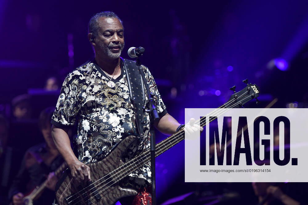 Kool The Gang live at Night of the Proms 2022 at ZAG Arena Hannover, 08 12 2022 Foto:xC.xNiehausx xFuturexImage