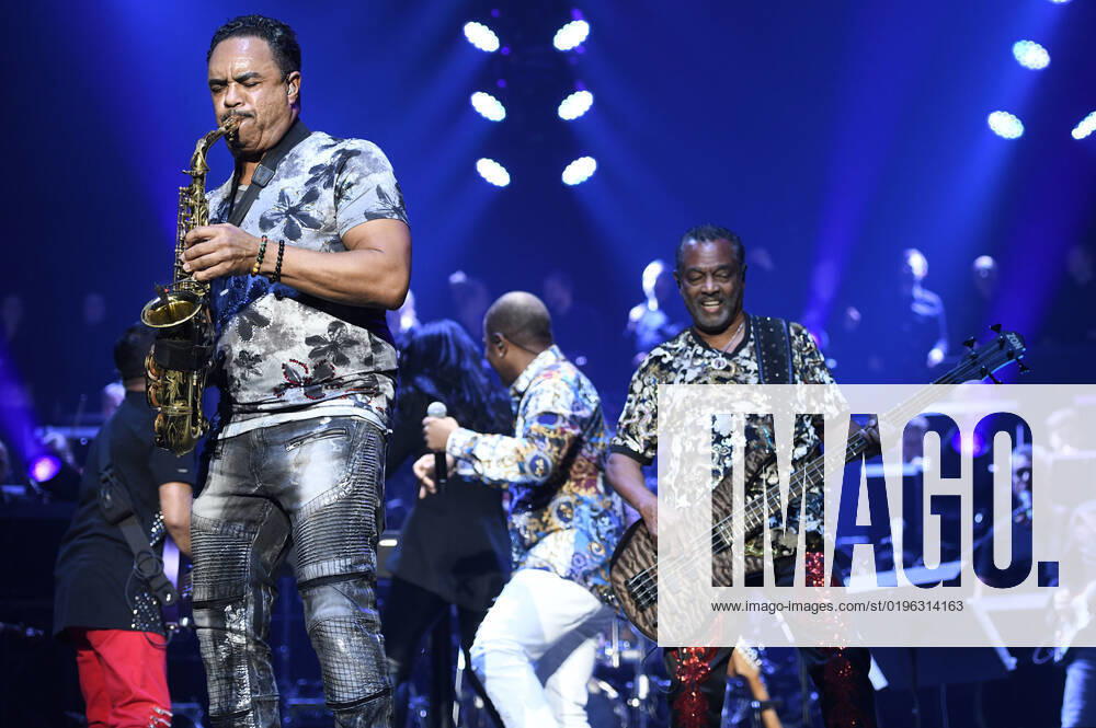 Kool The Gang live at Night of the Proms 2022 at ZAG Arena Hannover, 08 12 2022 Foto:xC.xNiehausx xFuturexImage