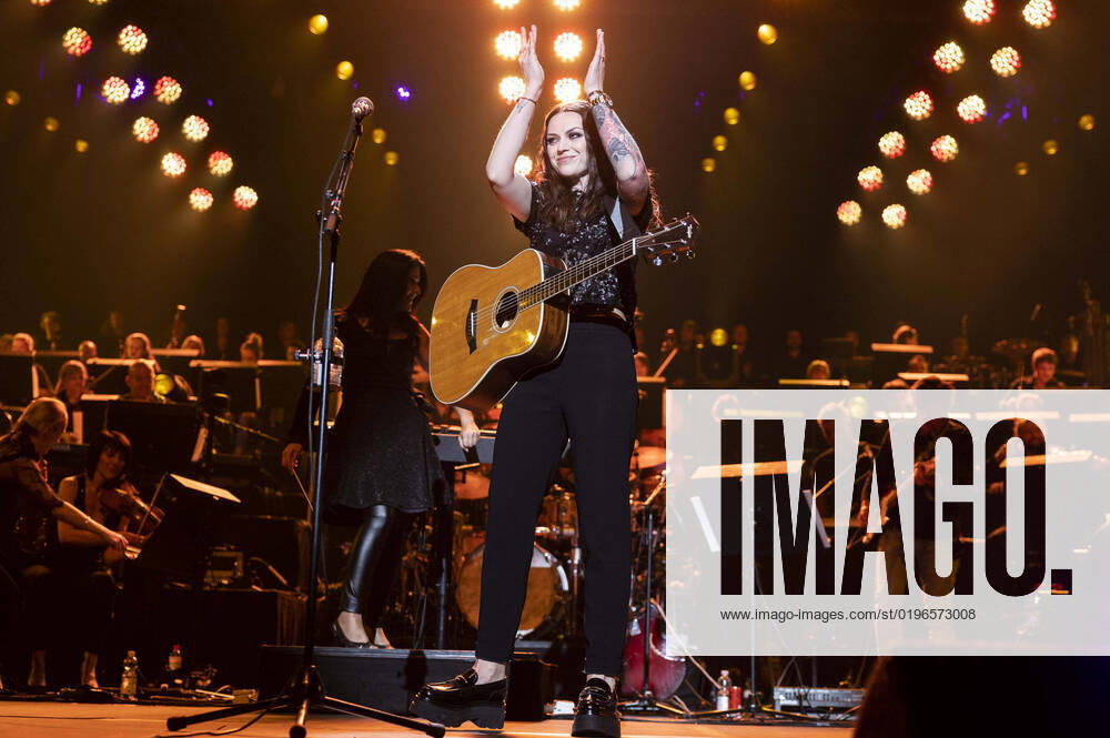 Amy Macdonald live at the Night of the Proms 2022 at the Messehalle Erfurt, 13 12 2022 Foto:xM.xKremerx xFuturexImage