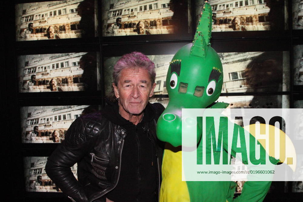 Hamburg Peter Maffay Peter Maffay with the little dragon Tabaluga at an autograph session at Saturn Hamburg