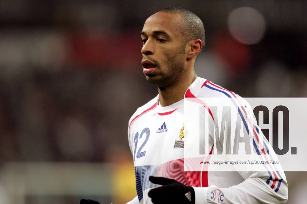 Thierry Henry (Frankreich) Fußball Länderspiel Herren Freundschaftsspiel 2006, Testspiel, Test, Nationalmannschaft, Nationalteam, Nationaltrikot Einzelbild pan12948 Paris