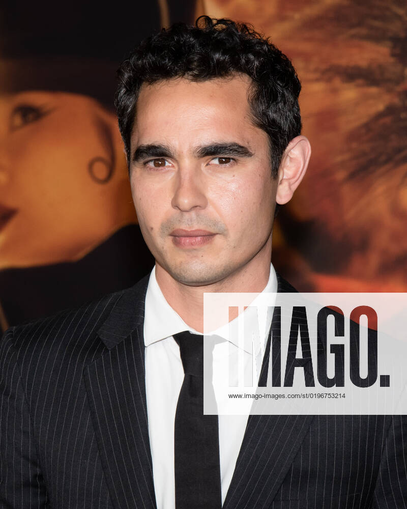 Los Angeles, California - Max Minghella. Babylon Global Premiere Screening at the Academy Museum of Motion Pictures. Los Angeles USA - ZUMAa123 20221215_zaa_a123_637