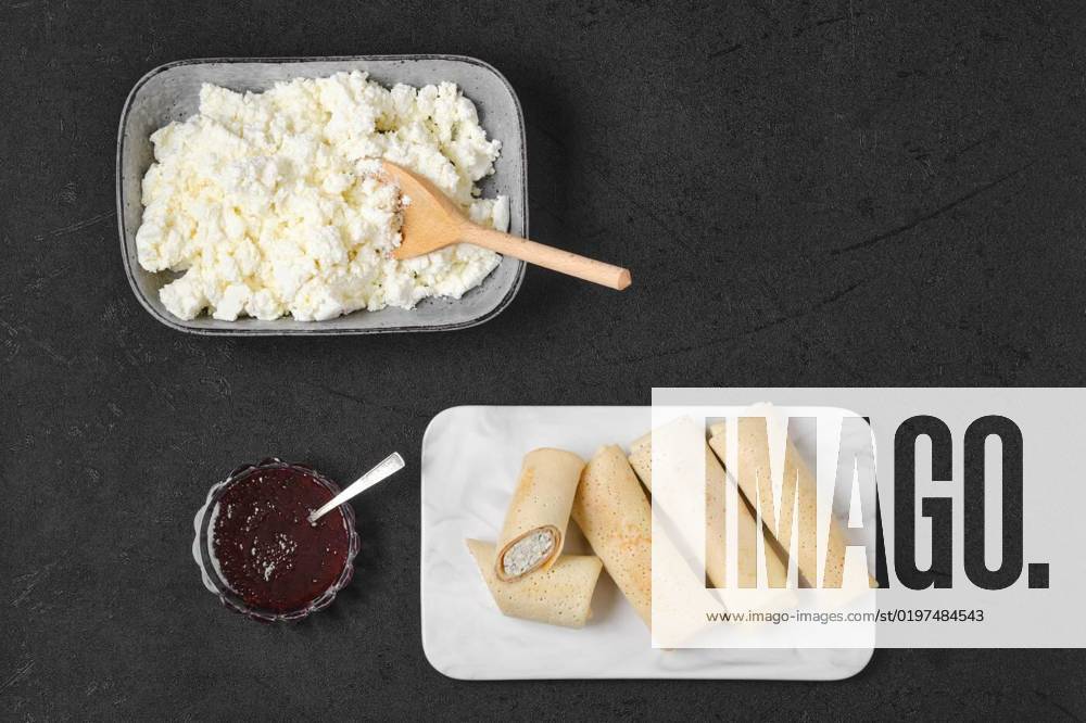 Top view of homemade pancakes stuffed with cottage cheese, Overhead view of homemade pancakes stuffed with cottage cheese on marble serving plate, Overhead view of homemade pancakes stuffed with cottage cheese on marble serving plate, 20.09.2022,