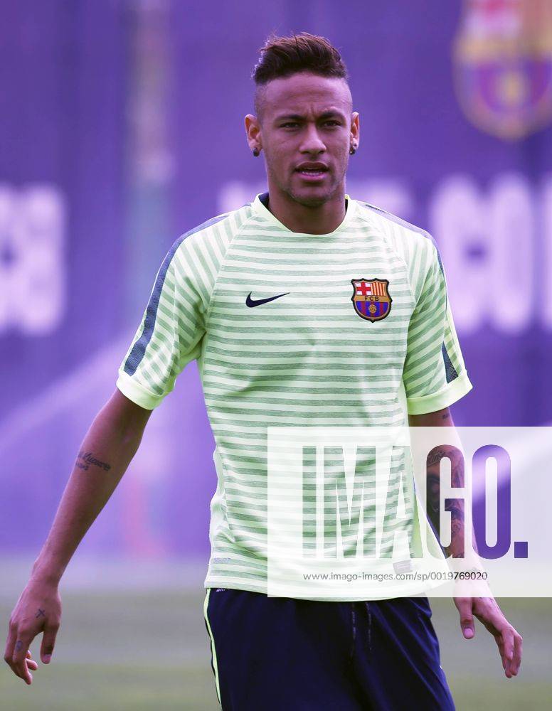 Aktuell Fußball, Champions League, Training FC Barcelona BARCELONA -05 mayo- ESPANA: Neymar Jr. en el entrenamiento previo al partido de Liga de Campeones contra el Bayern Munich el 05 de mayo del 2015.