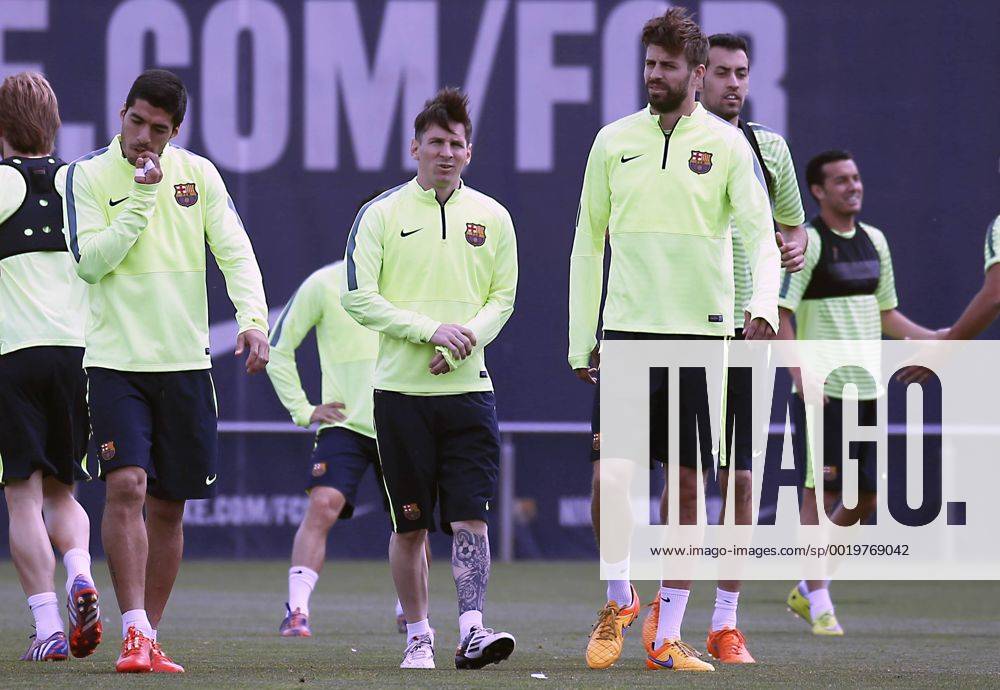 Aktuell Fußball, Champions League, Training FC Barcelona BARCELONA -05 mayo- ESPANA: Lionel Messi, Luis Suarez y Gerard Pique en el entrenamiento previo al partido de Liga de Campeones contra el Bayern Munich el 05 de mayo del 2015.
