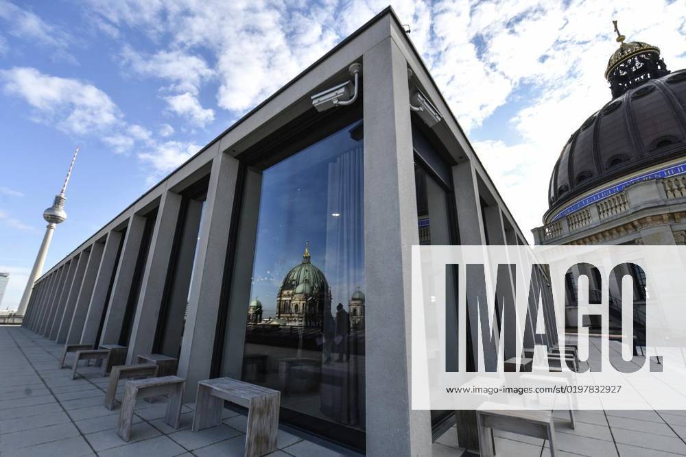 Roof terrace Humboldt Forum P Opening the Roof terrace on 13 October 2021 at the Humboldt Forum in Berlin Berlin Copyright RetoxClear only for Editorial Purpose