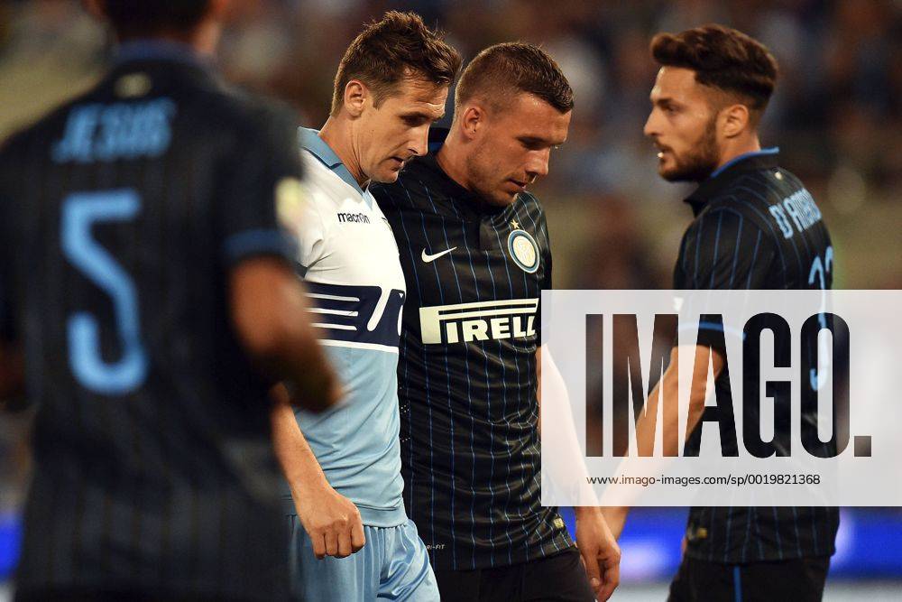Aktuell Fußball, Italien, Lazio Rom - Inter Mailand Lukas Podolski Inter, Miroslav Klose Lazio Serie A 2014 2015 Lazio Rom - Inter Mailand andreaxstaccioli