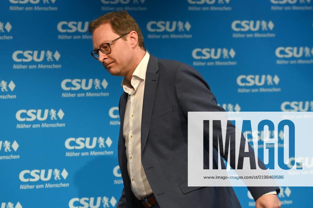Martin HUBER Secretary General of the CSU , departure, single image,cropped single subject, half figure,half figure press conference following the board meeting of the CSU Praesidium in the CSU state leadership in Munich on 09 01 2023
