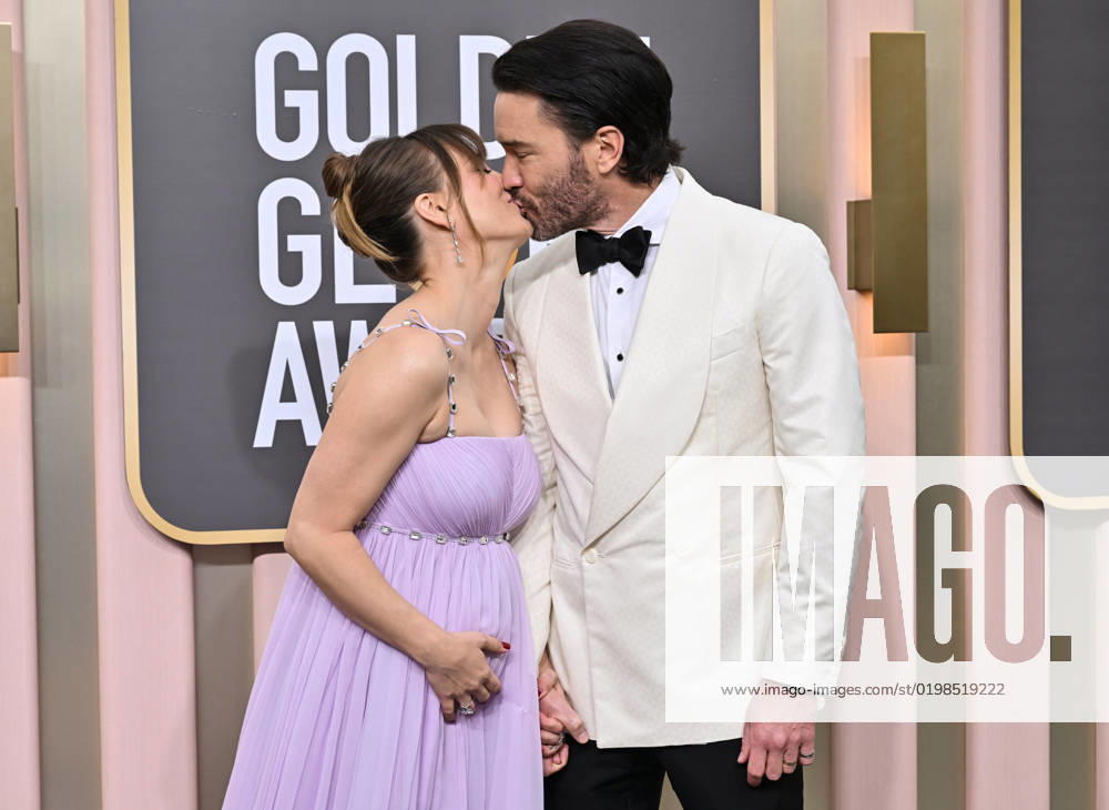 Kaley Cuoco and Tom Pelphrey on the red carpet at the 80th Annual Golden Globe AwardsÂ® at the Beverly Hilton in Beverly Hills, CA on Tuesday